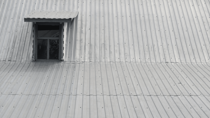 What is the Lifespan of a Commercial Roof in Florida? Everything you Need to Know to Make Your Roof Last 30+ Years