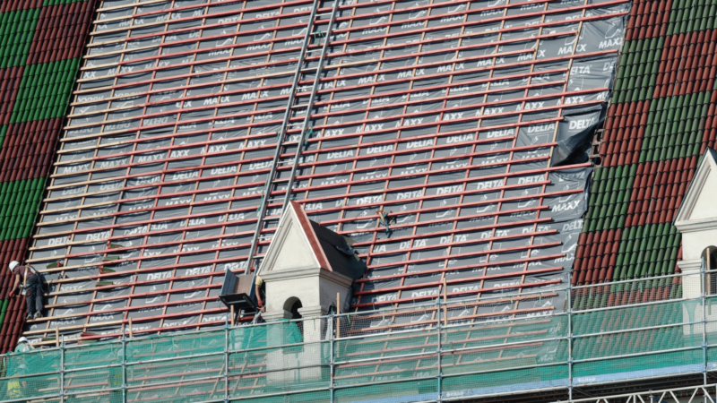 How to Choose the Right Metal Roof Repair Company