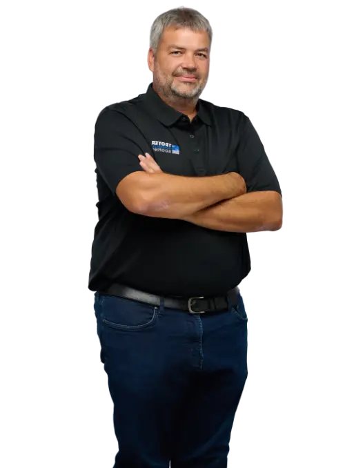 Lester's profile pic facing right